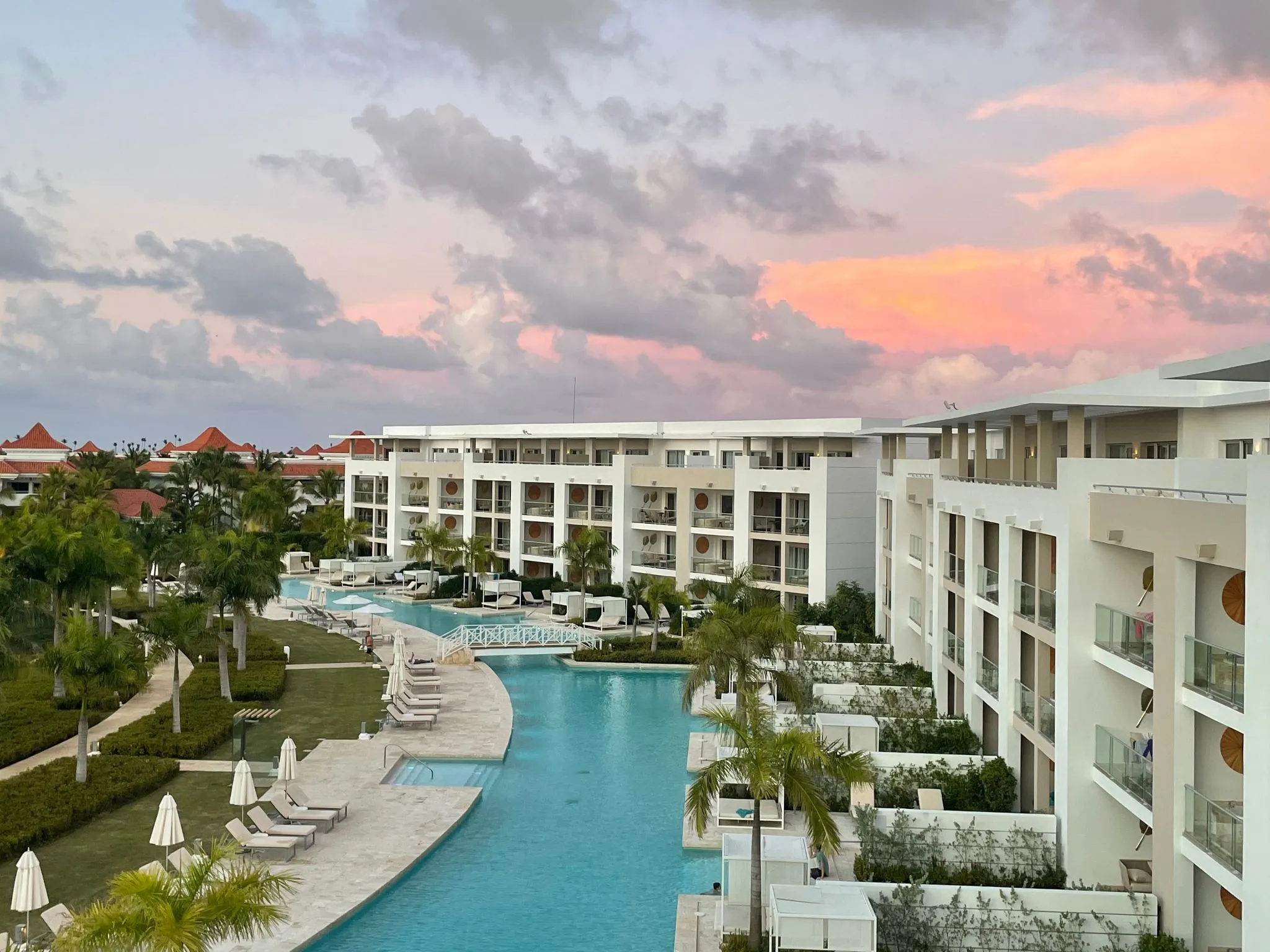 Punta Cana luxury hotels, best hotels in Punta Cana, 2024 travel, Dominican Republic luxury resorts, top hotels in Punta Cana, luxury accommodations, Punta Cana vacation, hotel amenities