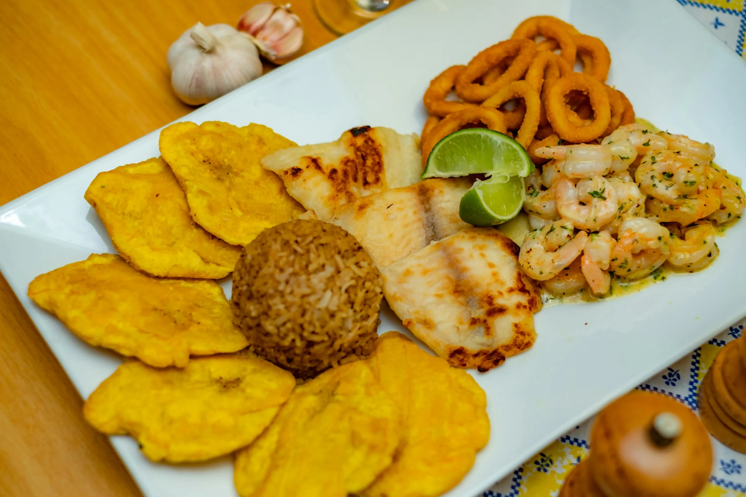 Tostones: Crispy Fried Plantains